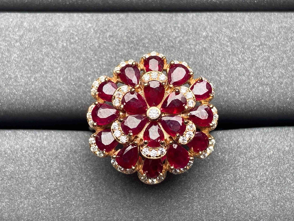 6105 Ruby Ring