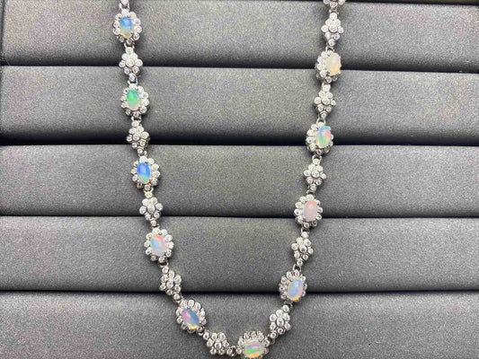 A453 Opal Necklace