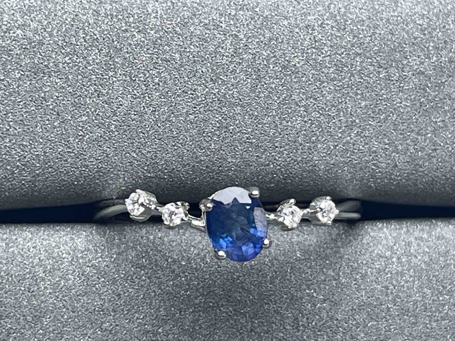 A1018 Blue Sapphire Ring