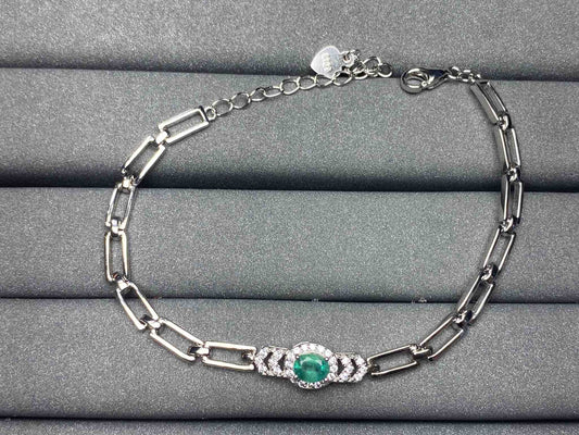 A102 Emerald Bracelet
