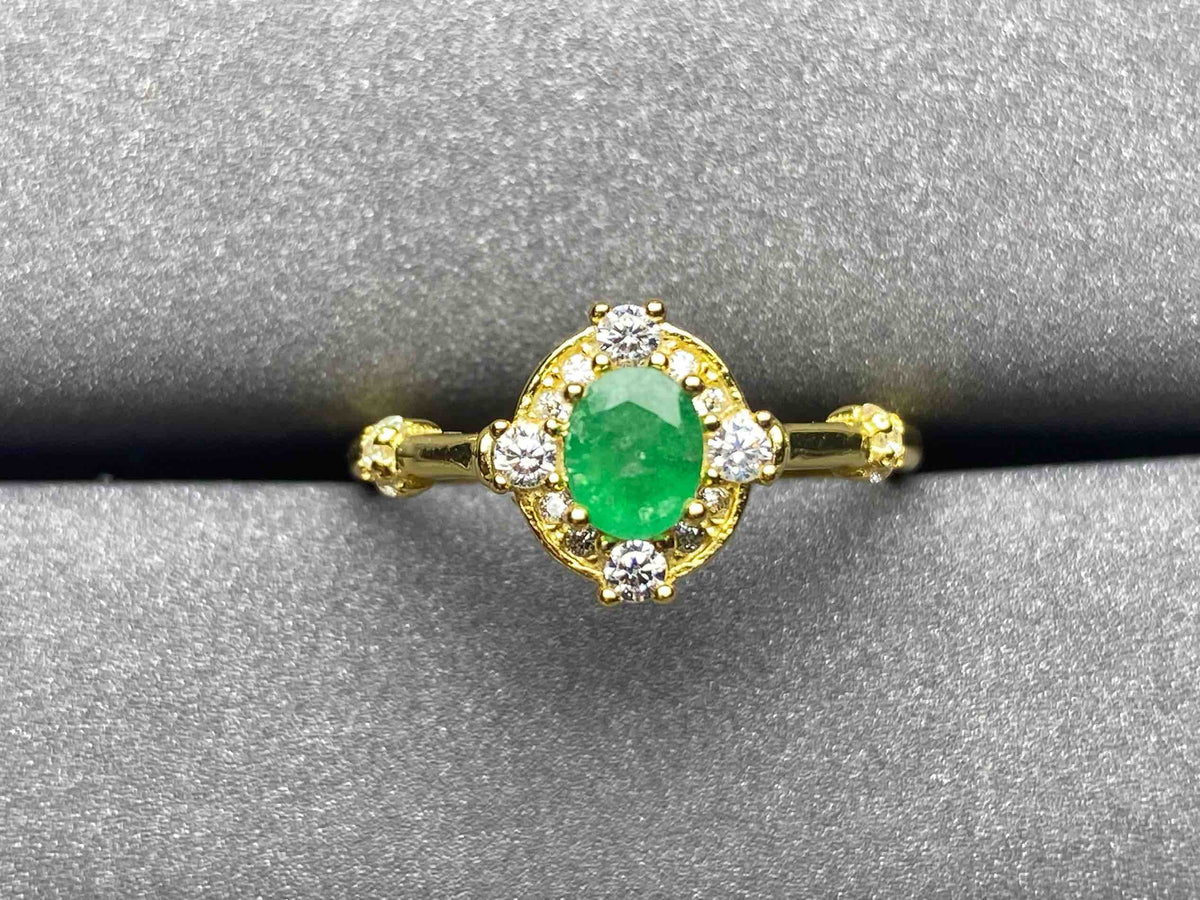 A116 Emerald Ring