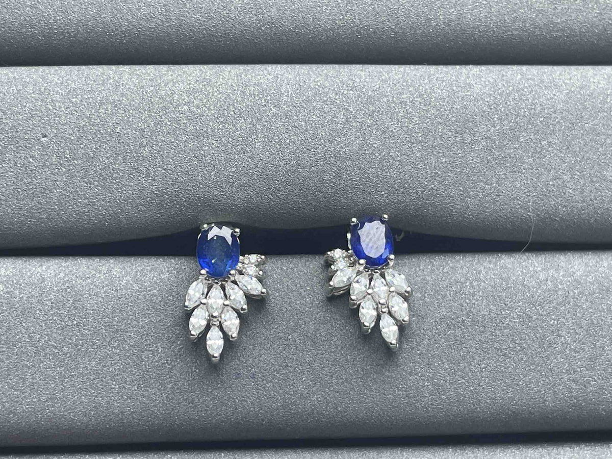 A1179 Blue Sapphire Earrings