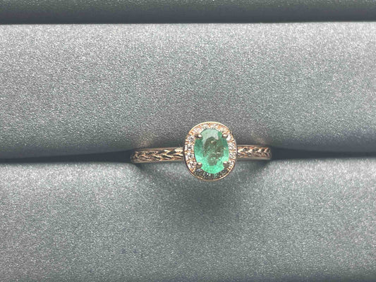 A1200 Emerald Ring