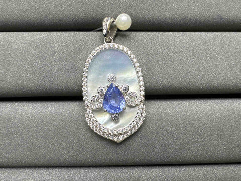 A1278 1ct Cornflower Sapphire Pendant