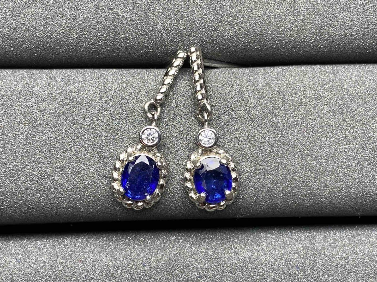 A1312 Blue Sapphire Earrings