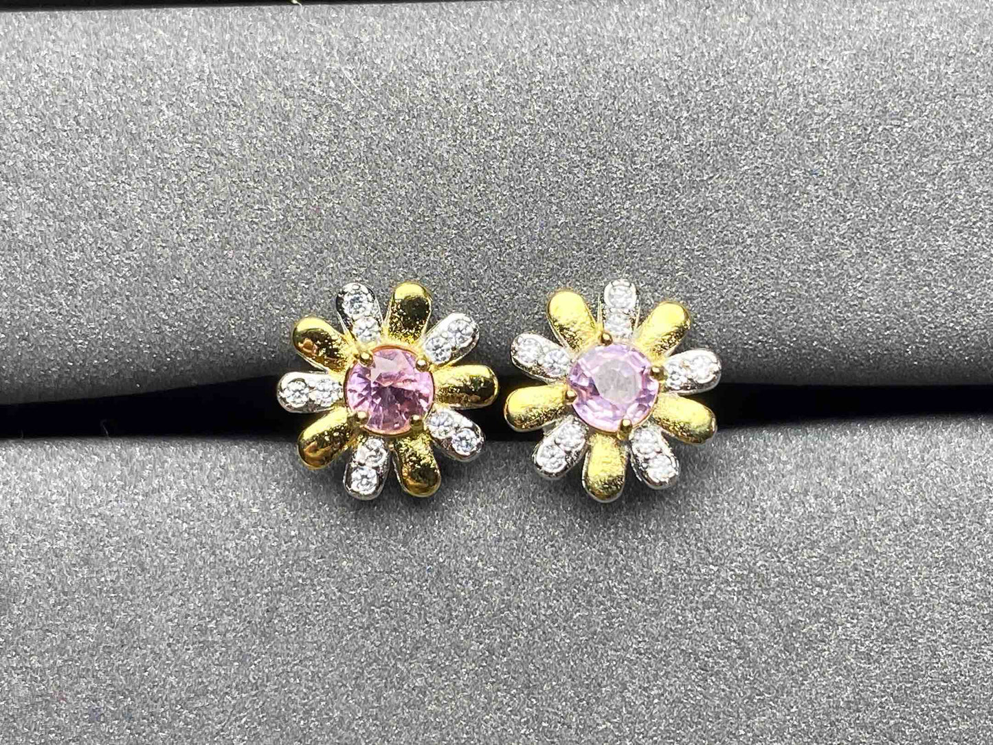 A1593 Pink Sapphire Earrings