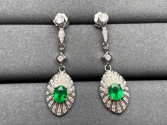 A1609 Emerald Earrings