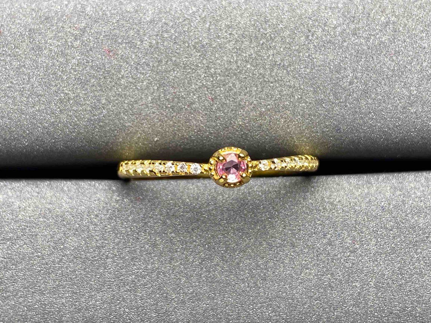 A1622 Pink Sapphire Ring