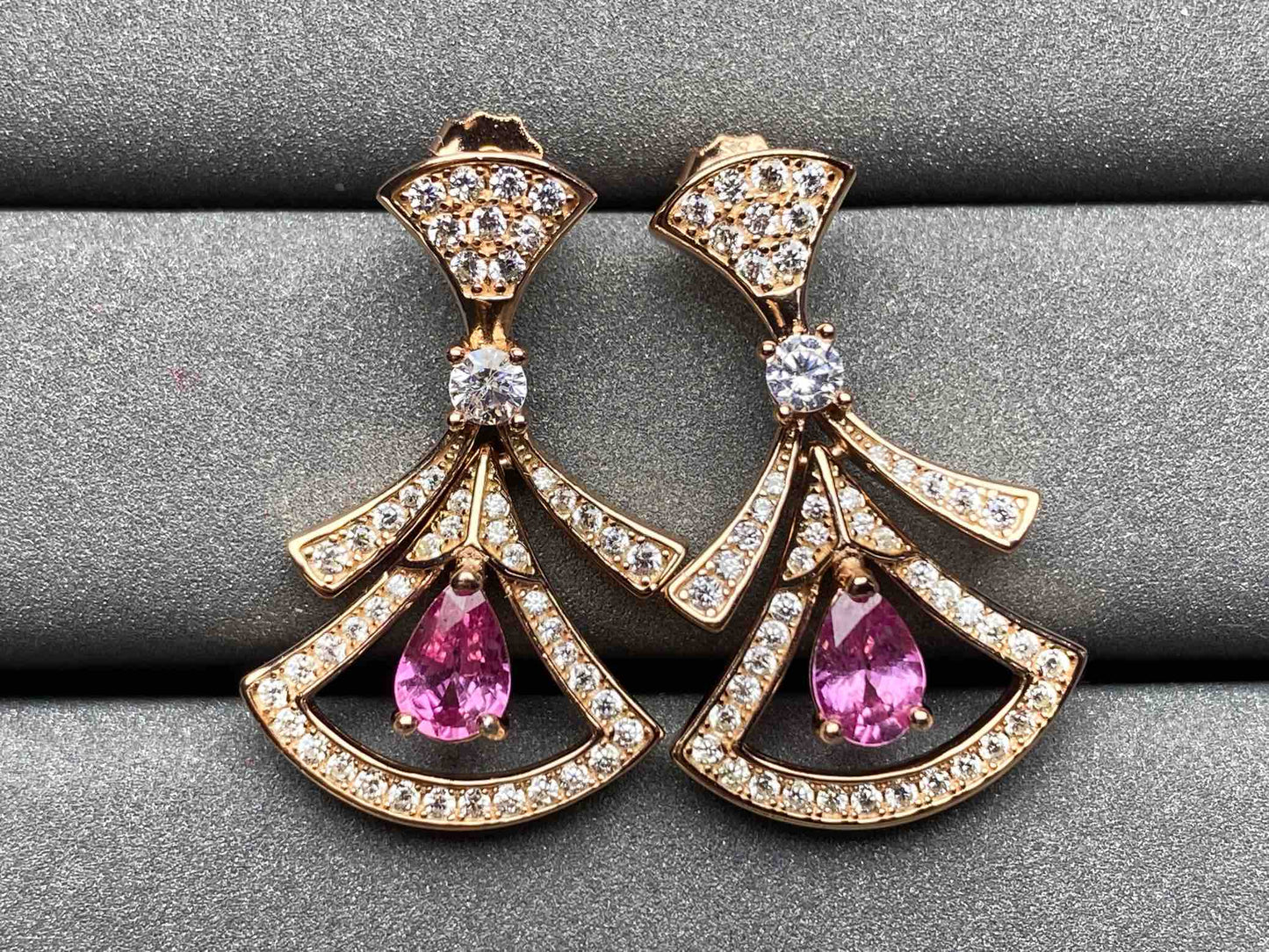 A1628 Pink Sapphire Earrings
