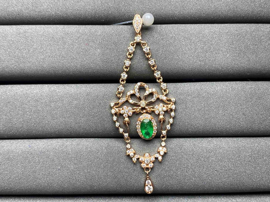 A1641 Emerald Pendant