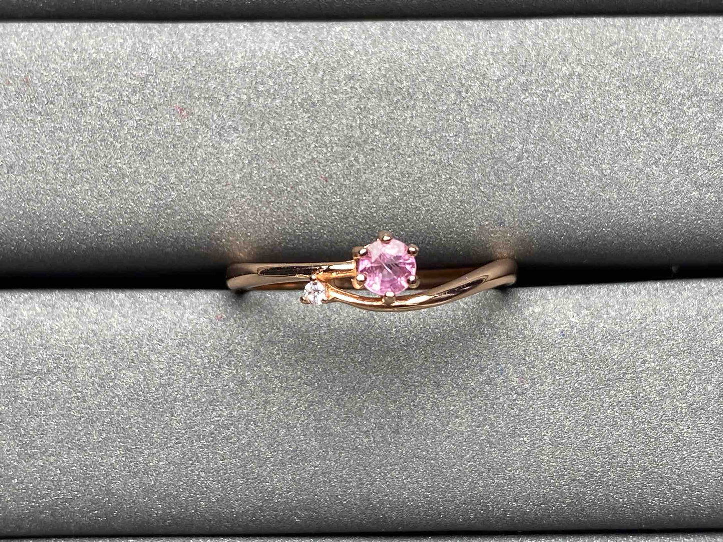 A1658 Pink Sapphire Ring