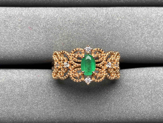 A1679 Emerald Ring