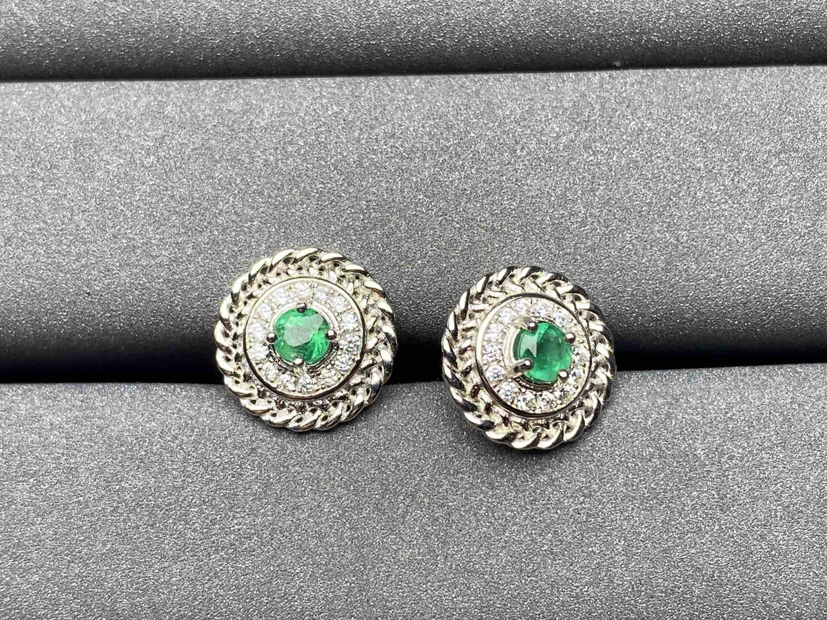 A168 Emerald Earrings