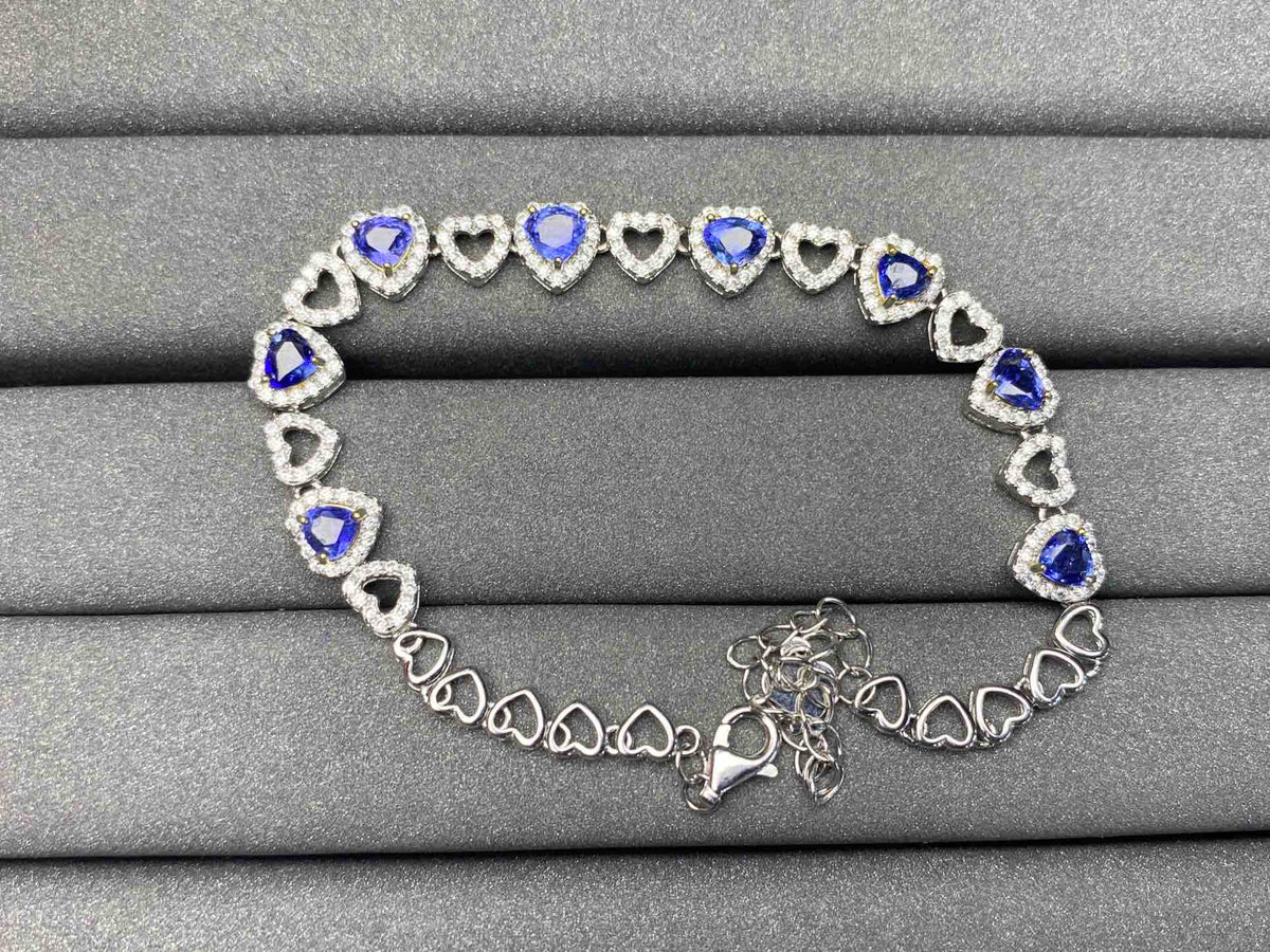 A1738 Cornflower Sapphire Bracelet