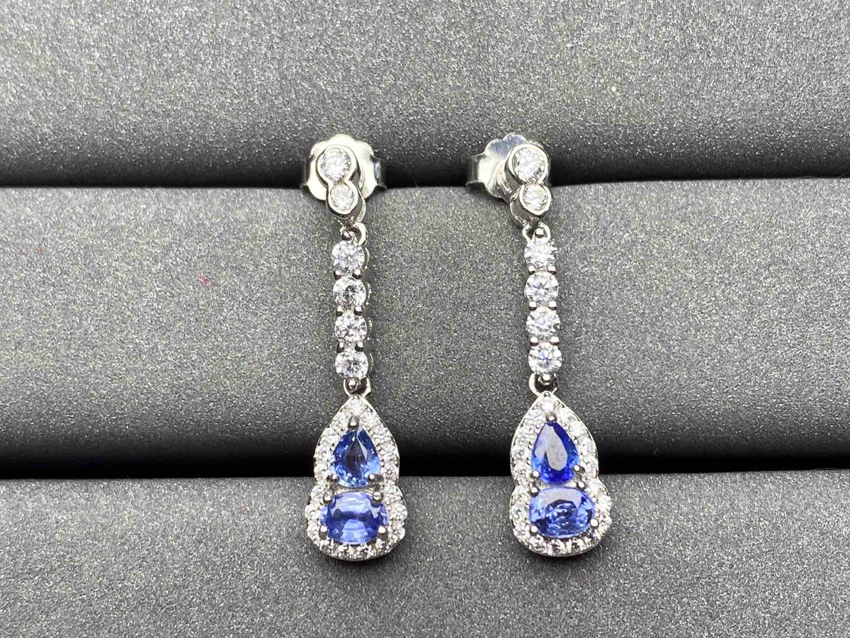 A1764 Cornflower Sapphire Earrings