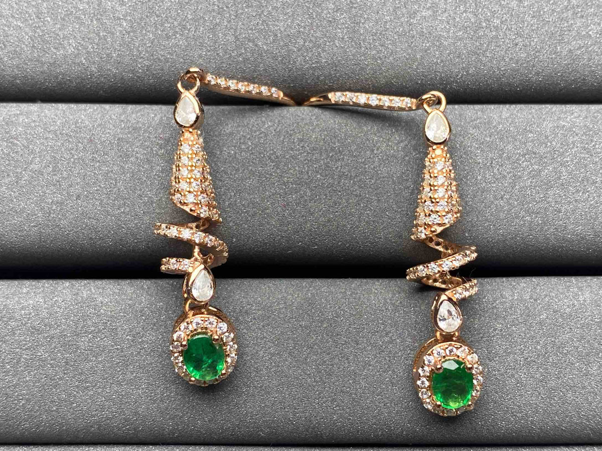 A1825 Emerald Earrings