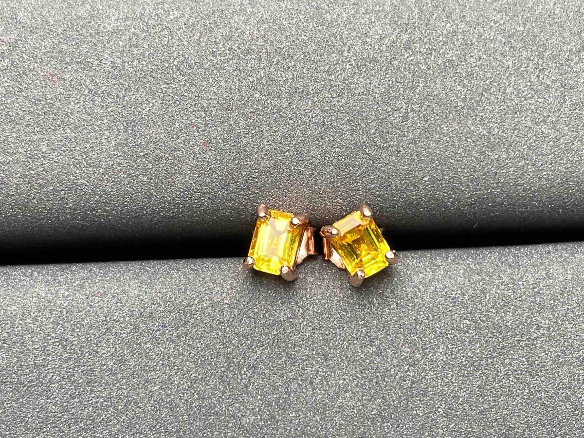 A1939 Yellow Sapphire Earrings