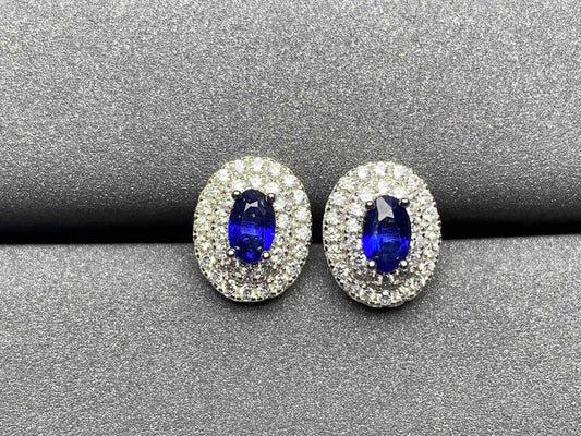 A252 Blue Sapphire Earrings