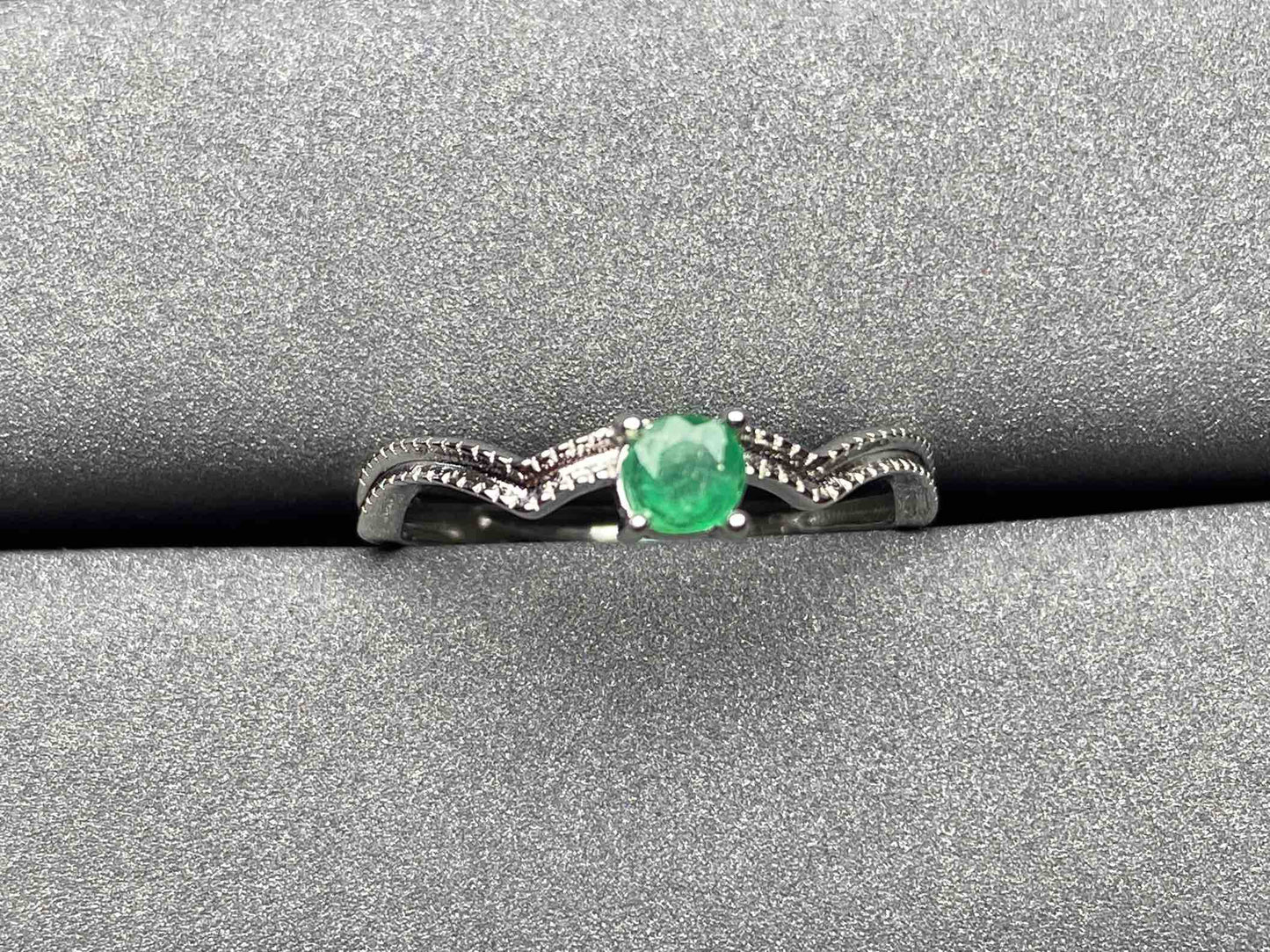A270 Emerald Ring