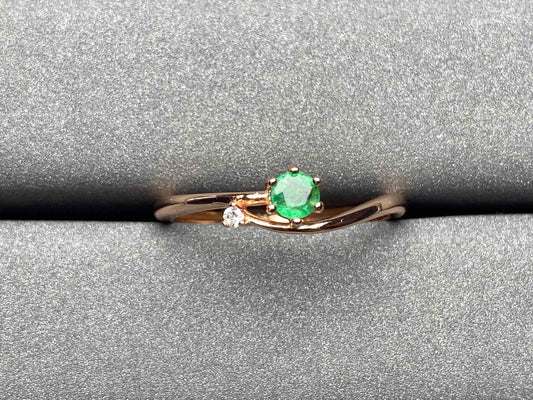 A275 Emerald Ring