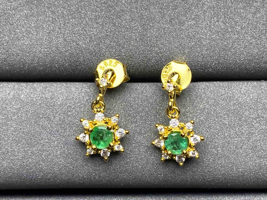 A327 Emerald Earrings