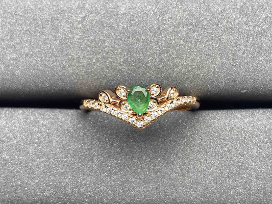 A34 Emerald Ring