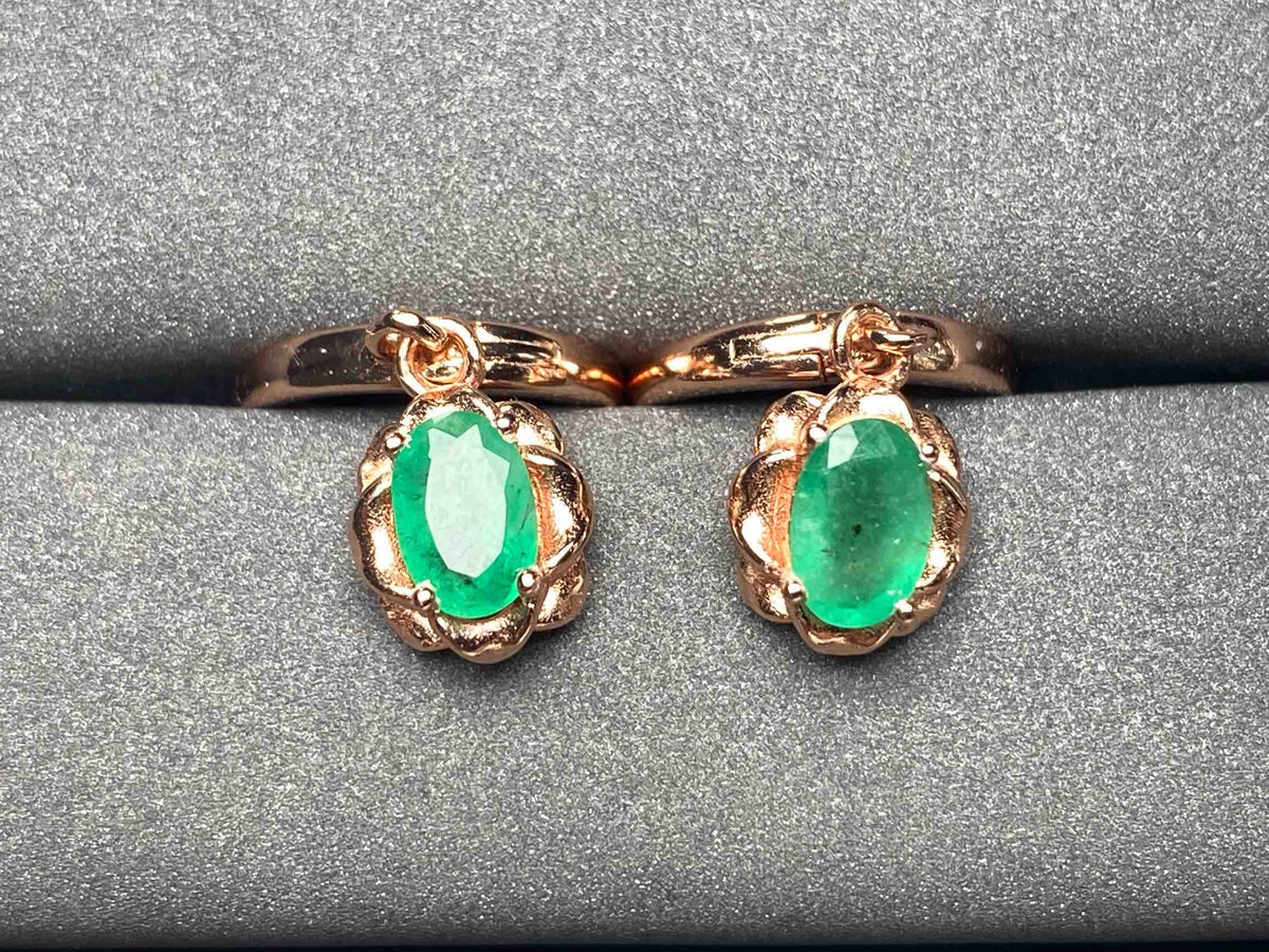 A3415 Emerald Earrings