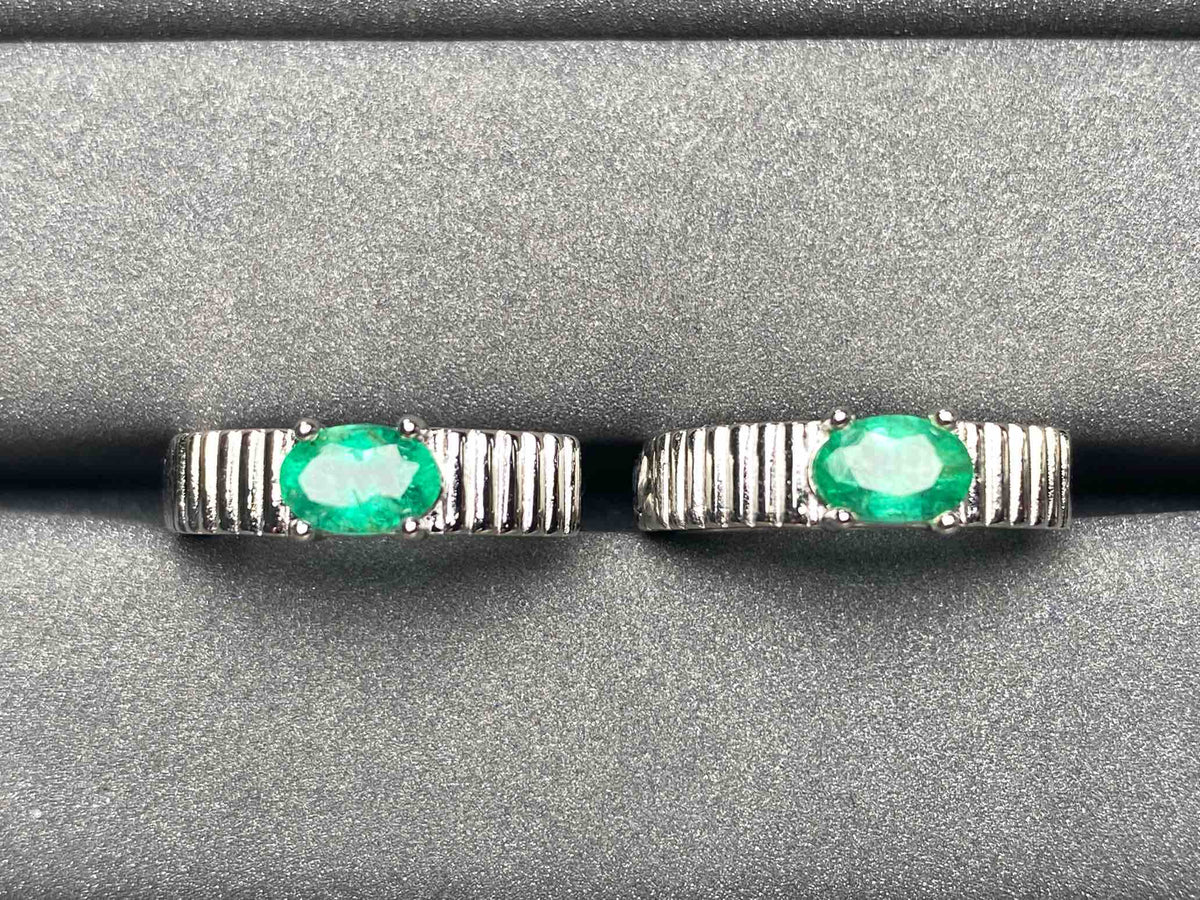 A3422 Emerald Earrings