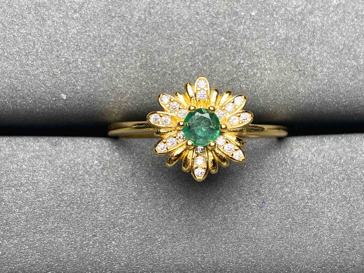 A3700 Emerald Ring