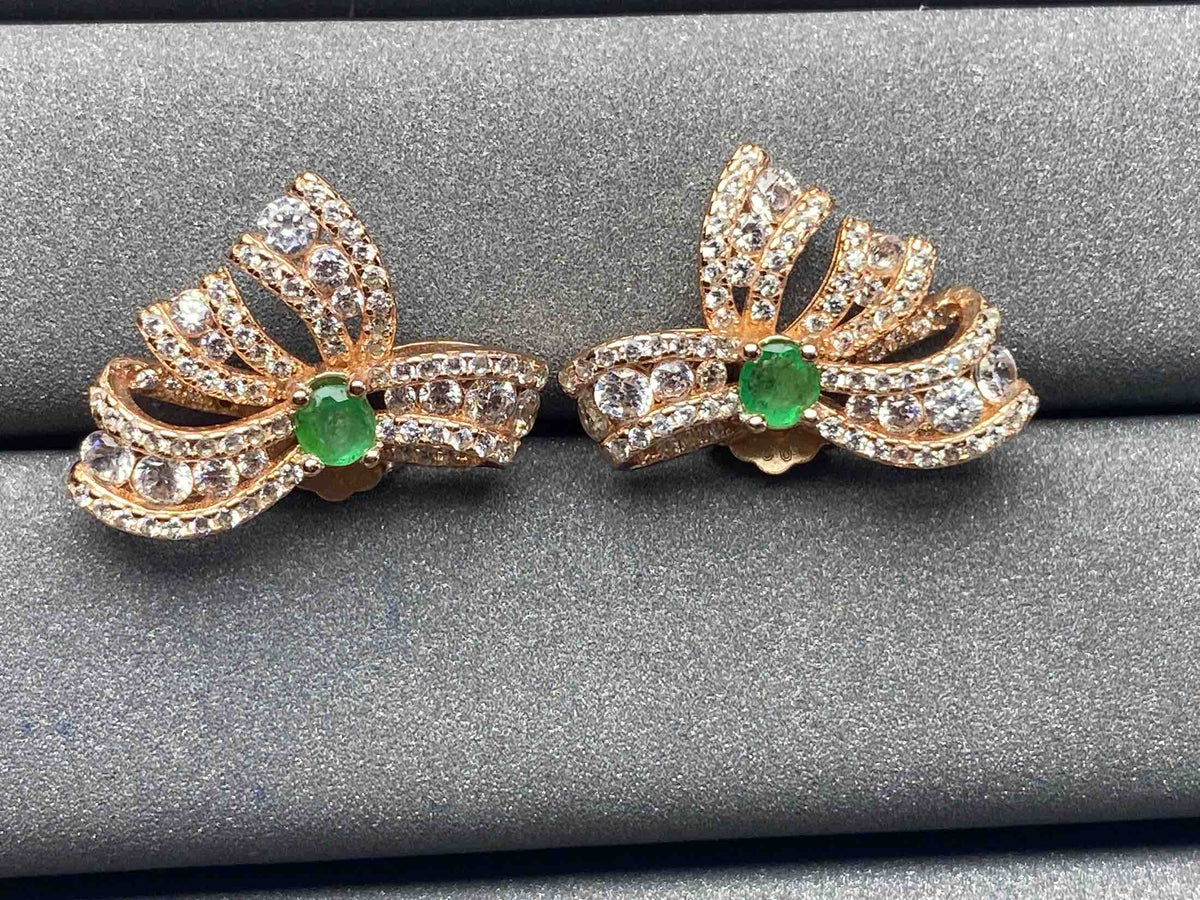 A398 Emerald Earrings