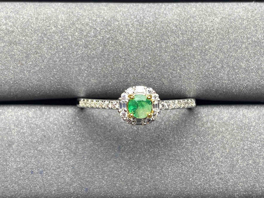 A411 Emerald Ring