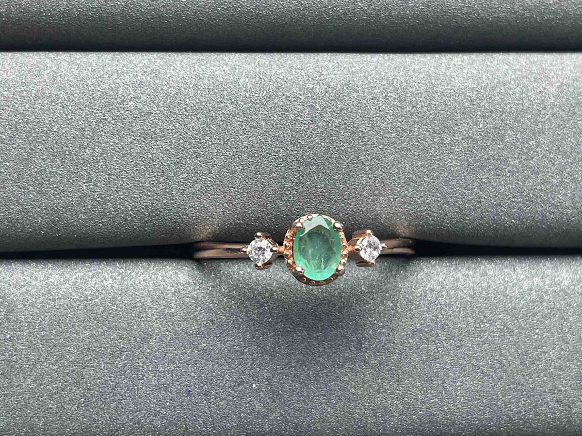 A430 Emerald Ring