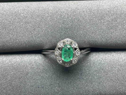 A432 Emerald Ring