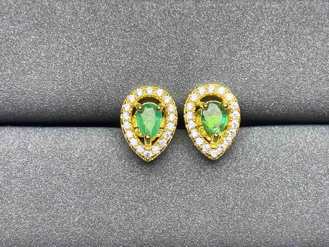 A53 Emerald Earrings