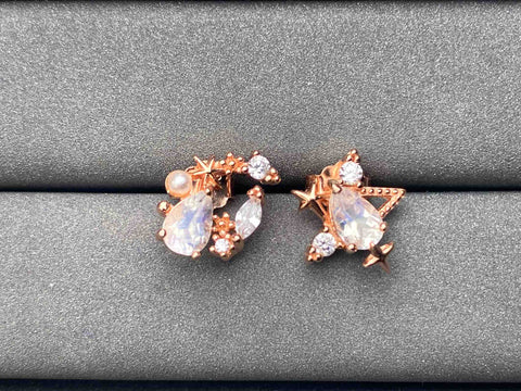 A5458 Moonstone Earrings