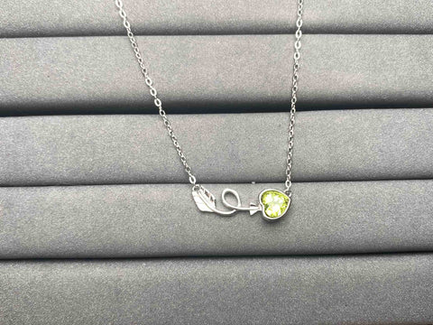 A5584 Peridot Necklace