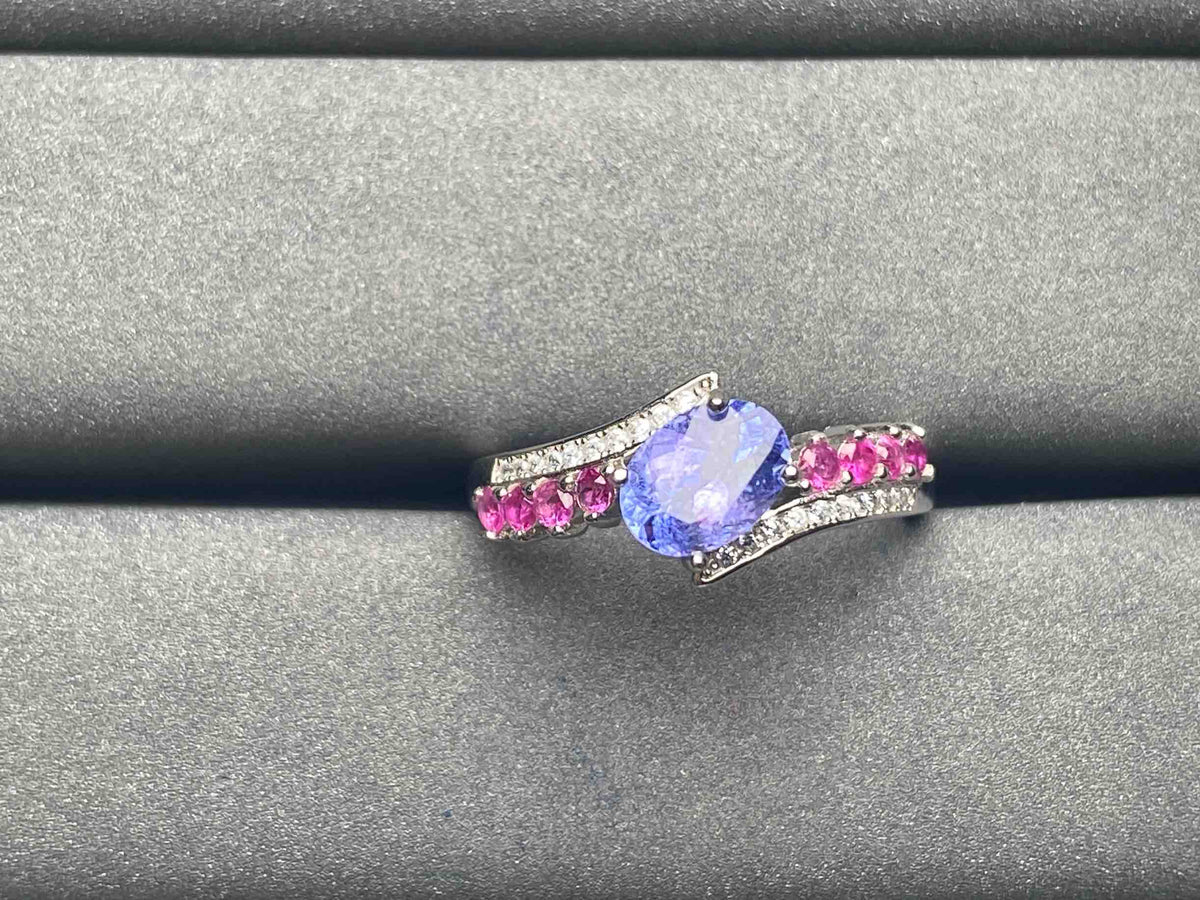 A5609 Tanzanite Ring