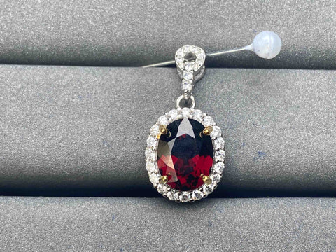 A5802 Garnet Pendant