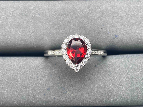 A5805 Garnet Ring