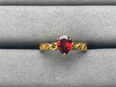 A5810 Garnet Ring