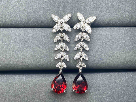 A5811 Garnet Earrings