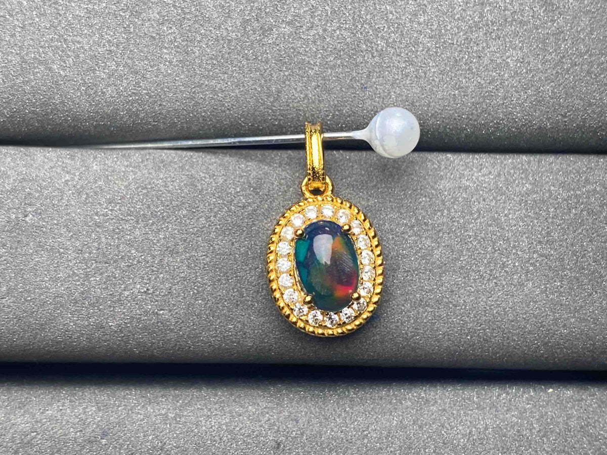 A5898 Opal Pendant