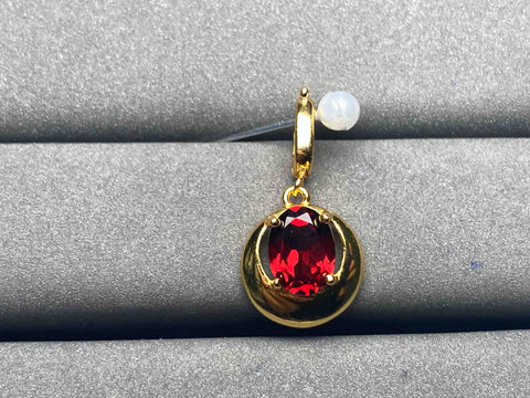 A5912 Garnet Pendant