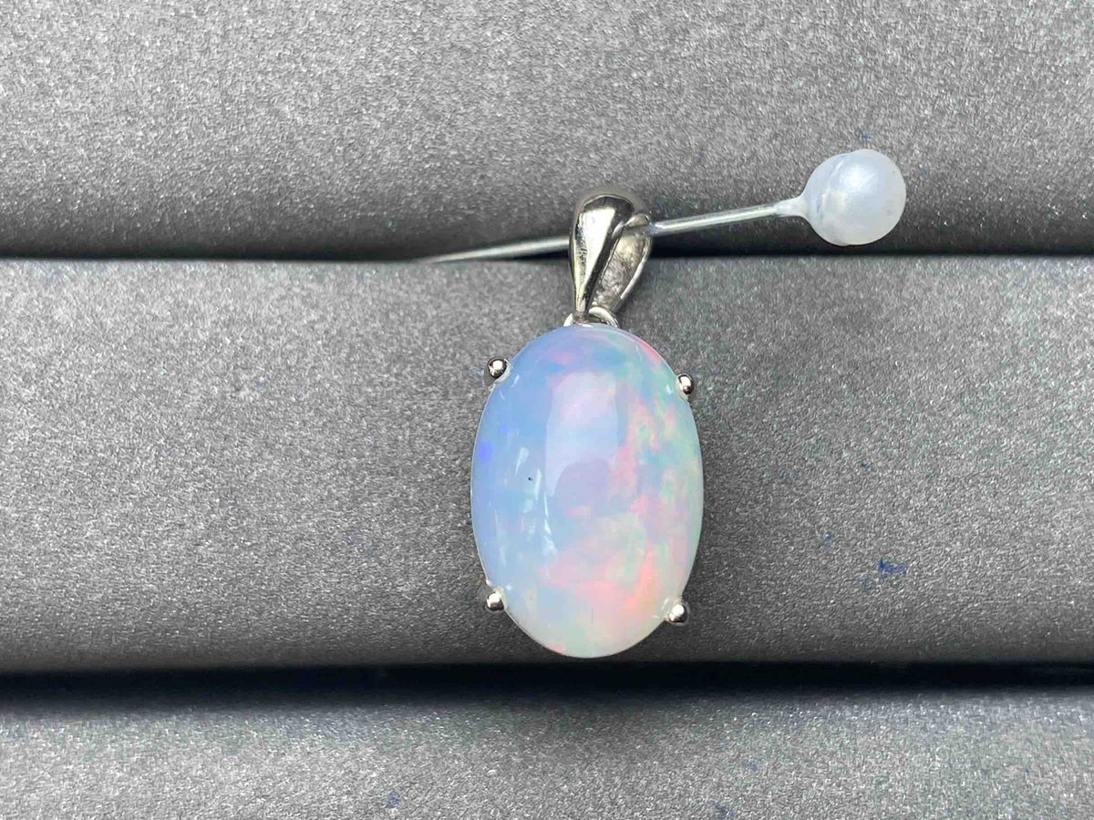 A5943 Opal Pendant