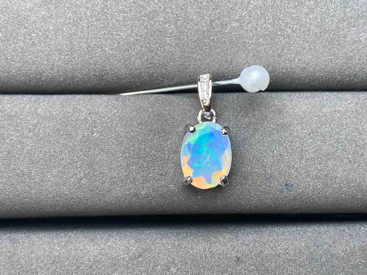 A5951 Opal Pendant