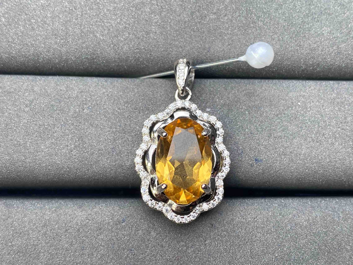 A5989 Citrine Pendant