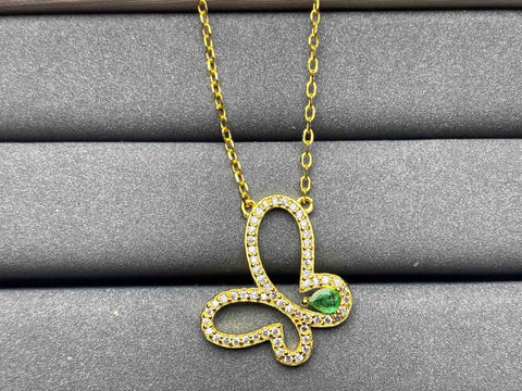 A6 Emerald Necklace