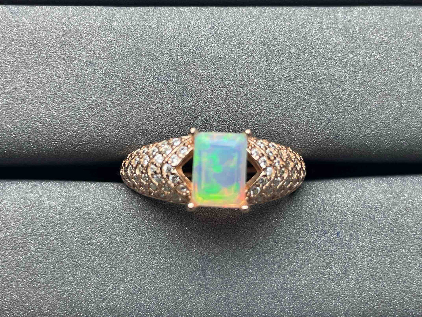 A702 Opal Ring