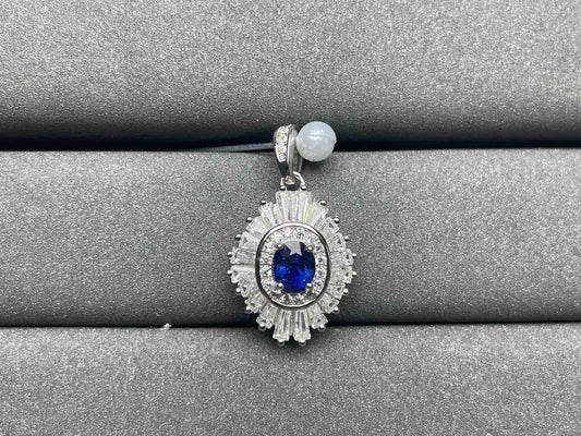A809 Blue Sapphire Pendant