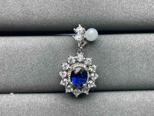 A815 Blue Sapphire Pendant